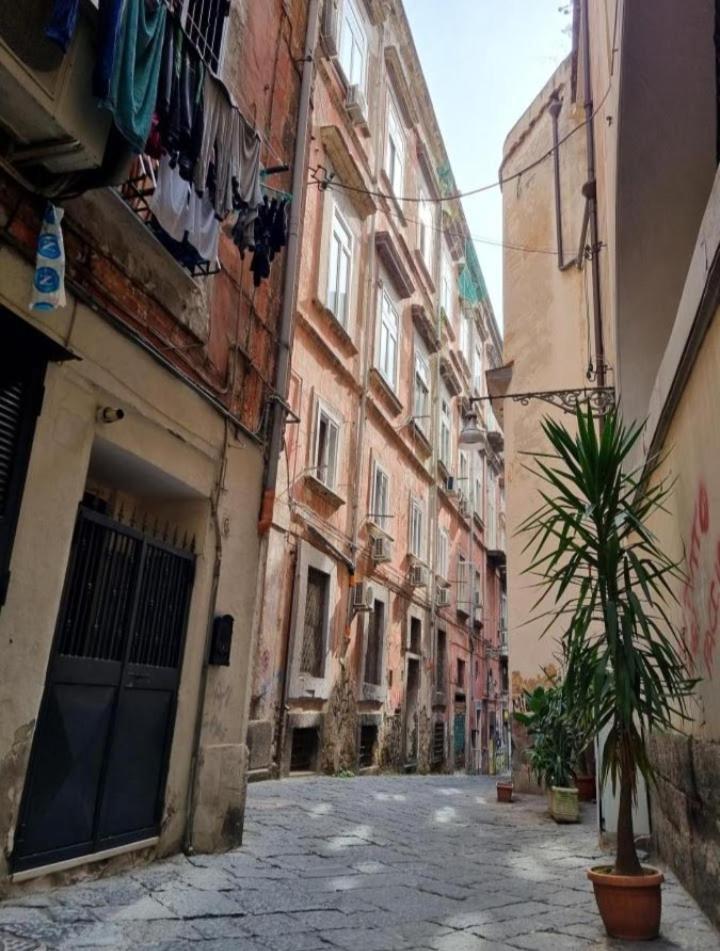 Casa Baglioni Apartment Наполи Екстериор снимка