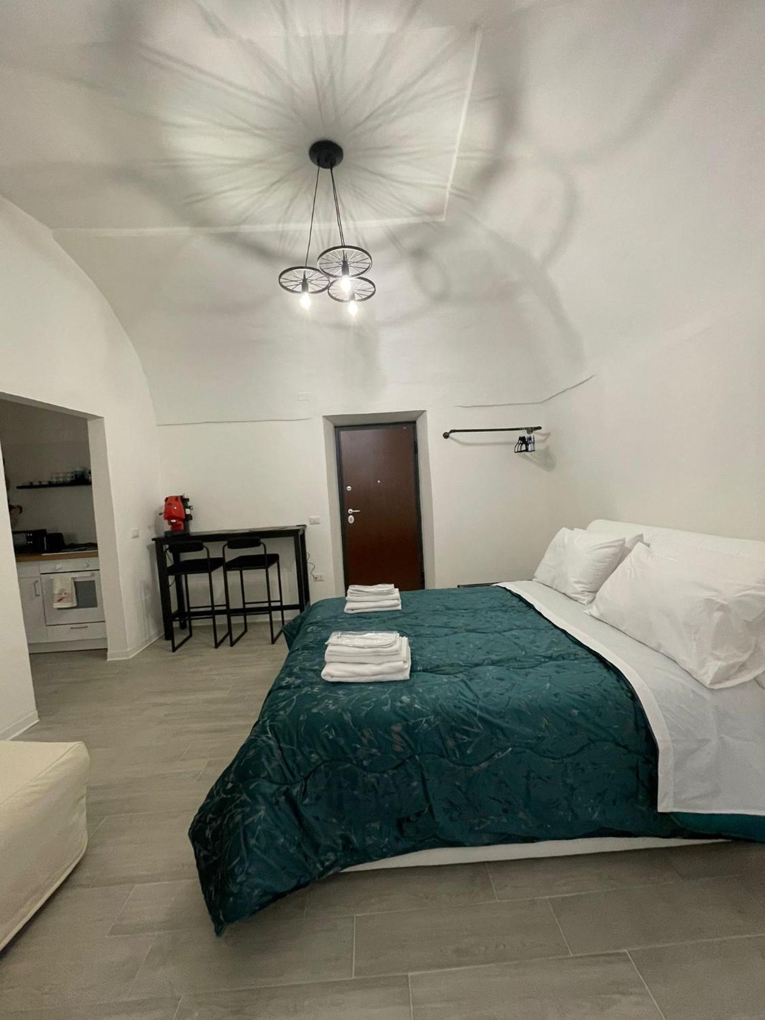 Casa Baglioni Apartment Наполи Екстериор снимка